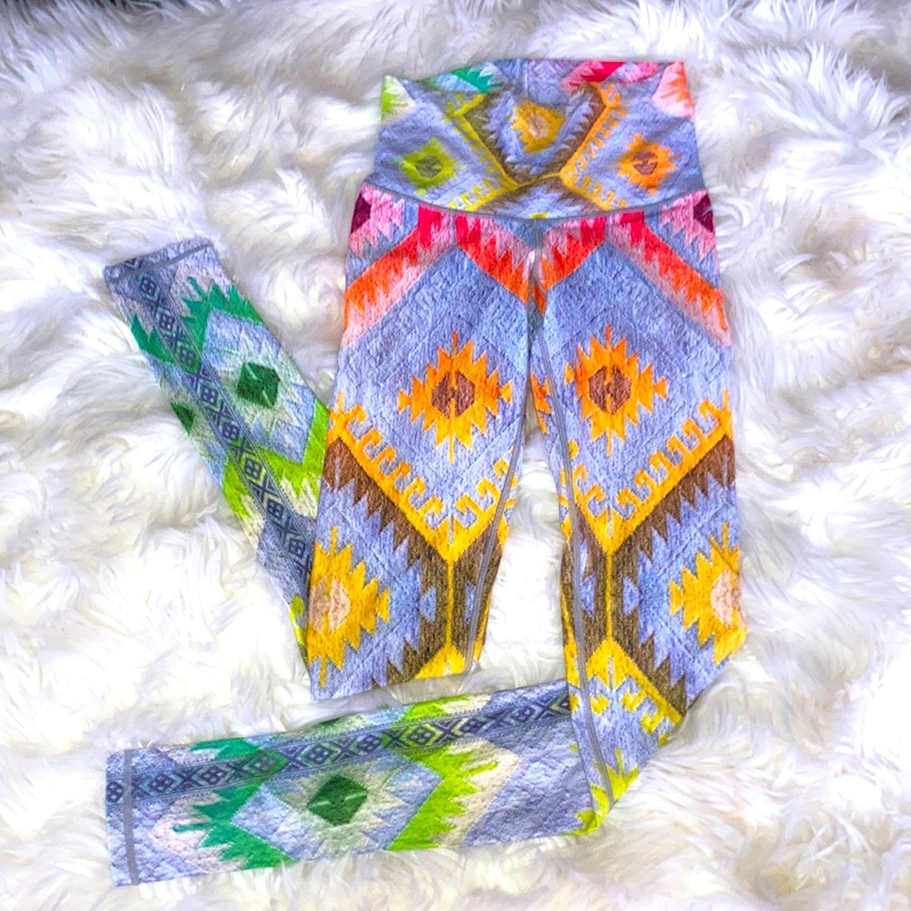 NIYAMA SOL Colorful Aztec Endless Leggings XS
